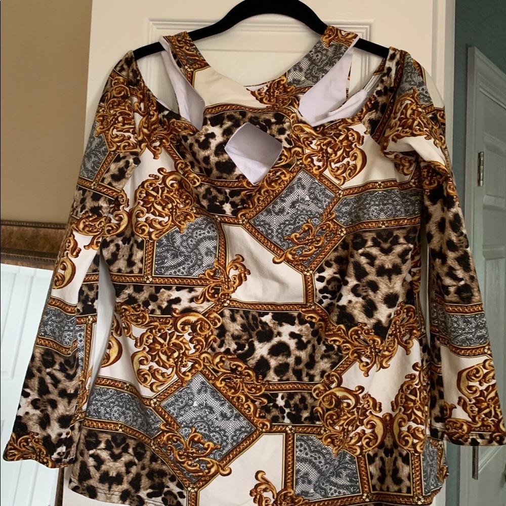 Long sleeve top